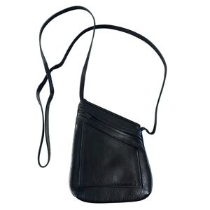 Tom Thomas Leathers Crossbody Bag Purse Dragonfly Black Leather Asymmetric